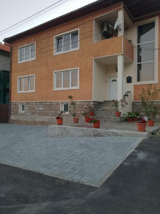 Villa Pretty Garden Orşova Exterior foto